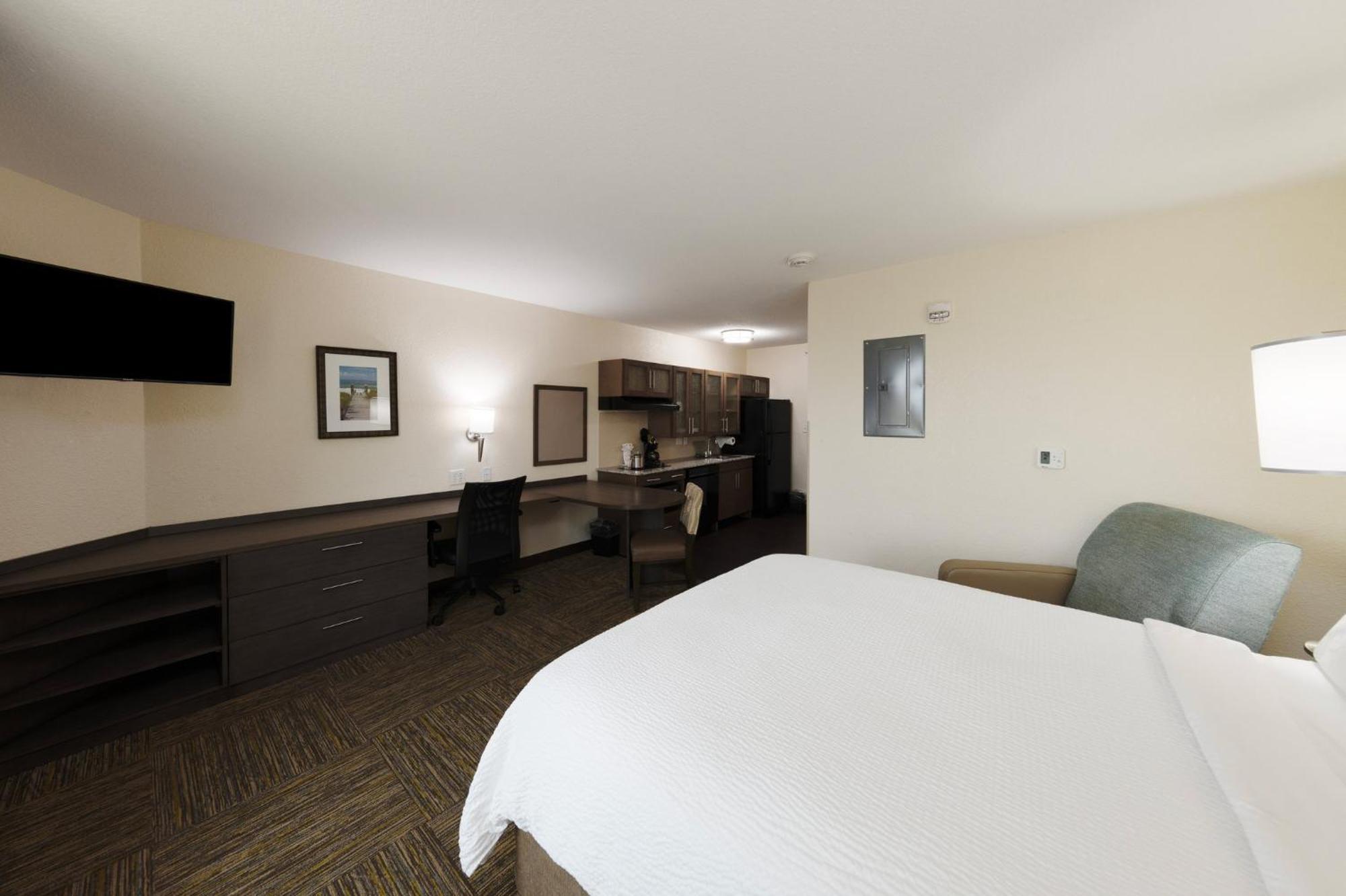 Candlewood - Panama Pier Park By Ihg Hotel