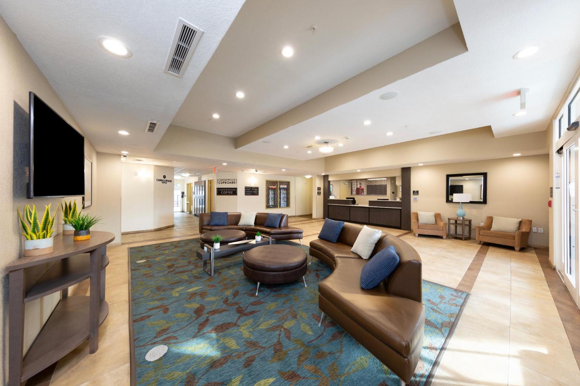 Candlewood - Panama Pier Park By Ihg 3*